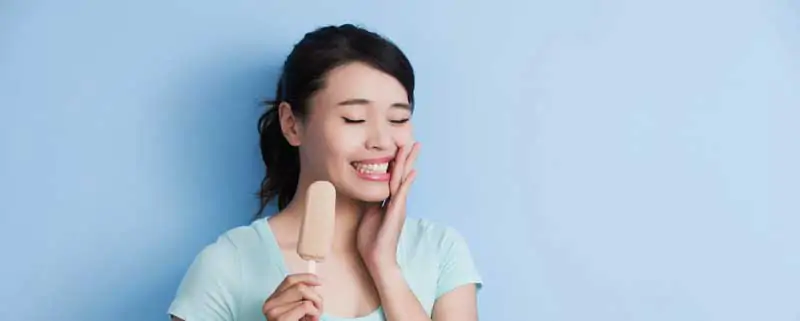 Gigi-Ngilu-Bikin-Tak-Nyaman-Wallpaper