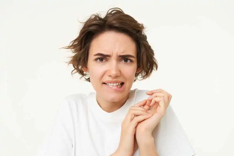 Cara-Mengatasi-Gigi-Goyang-Agar-Kuat-Kembali