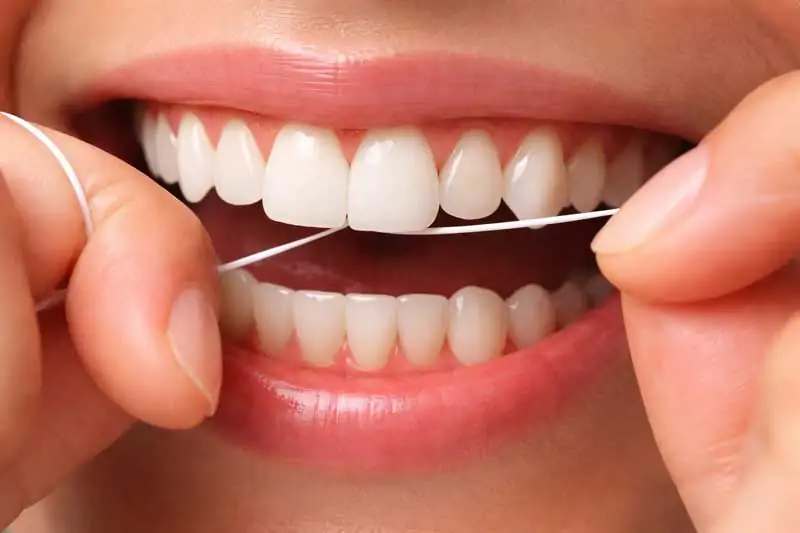 does-flossing-cause-gaps-in-teeth