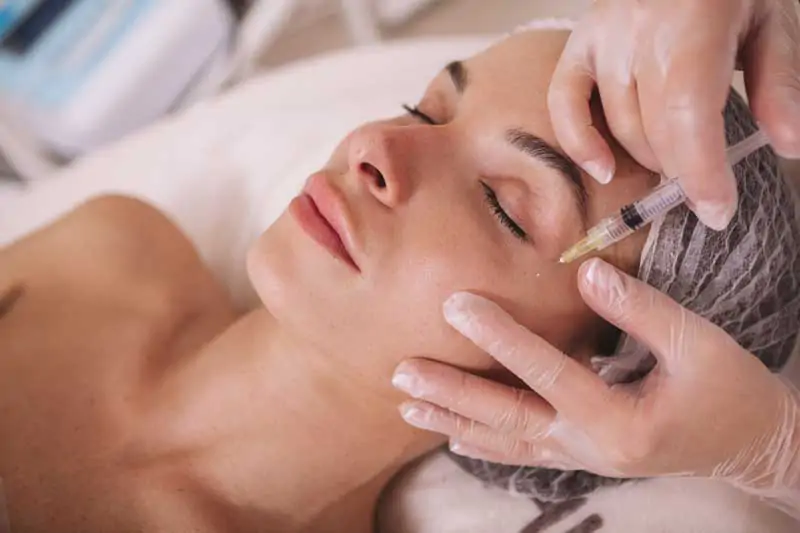 Is-Skin-Booster-Better-Than-Filler-Here’s-the-Truth-2026-wallpaper