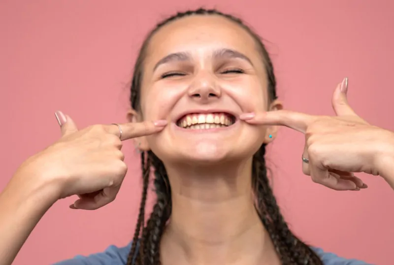 Can-Yellow-Teeth-Be-White-Again-Lets-Be-Clear!
