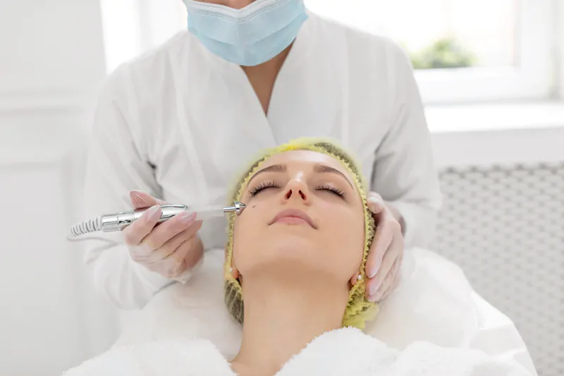 Bisakah-Rejuran-Menggantikan-Botox-Cek-Faktanya-di-Sini!