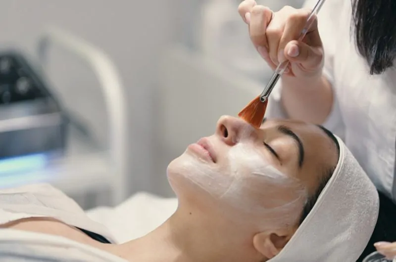 Treatment Wajah Meliputi Apa Saja Ini 7 Jenisnya!